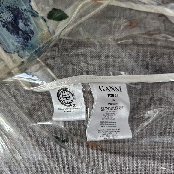 Ganni Petunia Floral Printed Raincoat - Picture 3 of 3